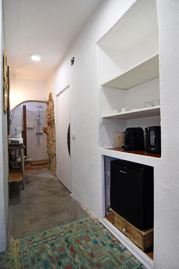 Le Rondini Bed & Breakfast Montras Exterior photo