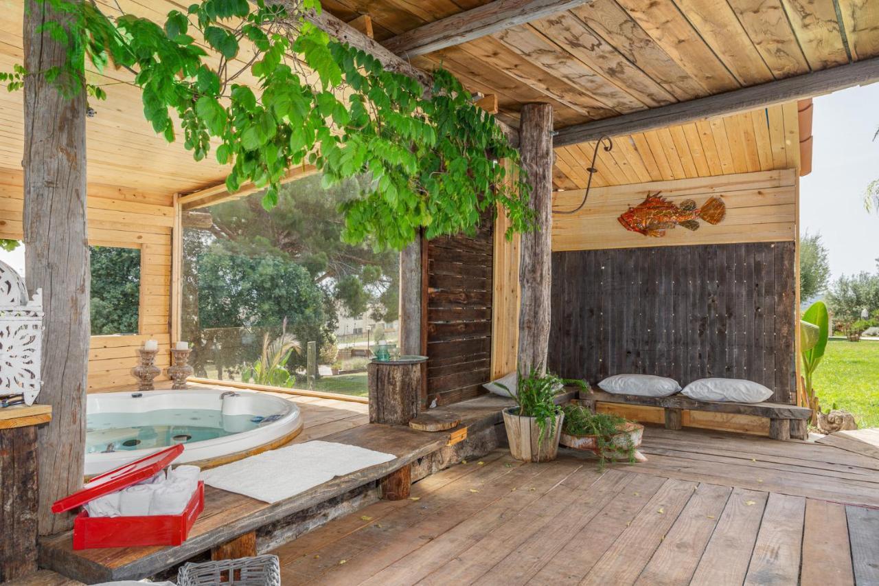Le Rondini Bed & Breakfast Montras Exterior photo